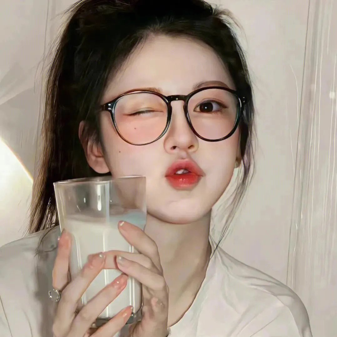 我们都是怪咖英雄