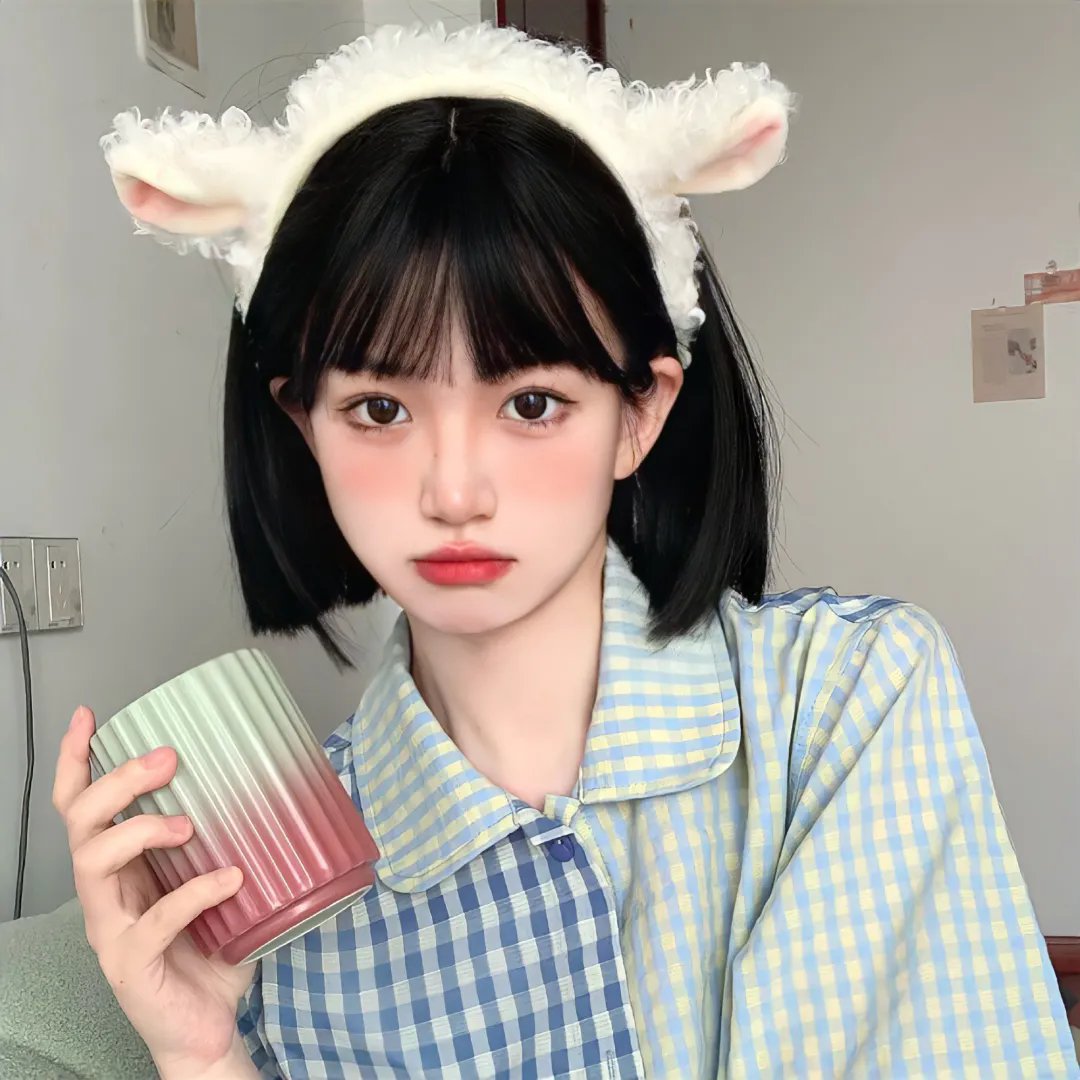 锦鲤降世，炮灰家人偷听我心声